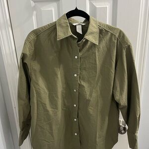 H & M Oversized Green Button Down Size XS
